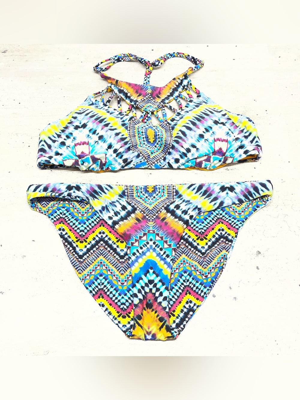 Red Carter Bikini Set Womens Large 10 Multicolor Geometric Halter Strappy